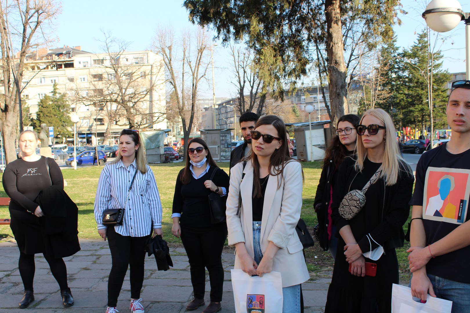 Фото